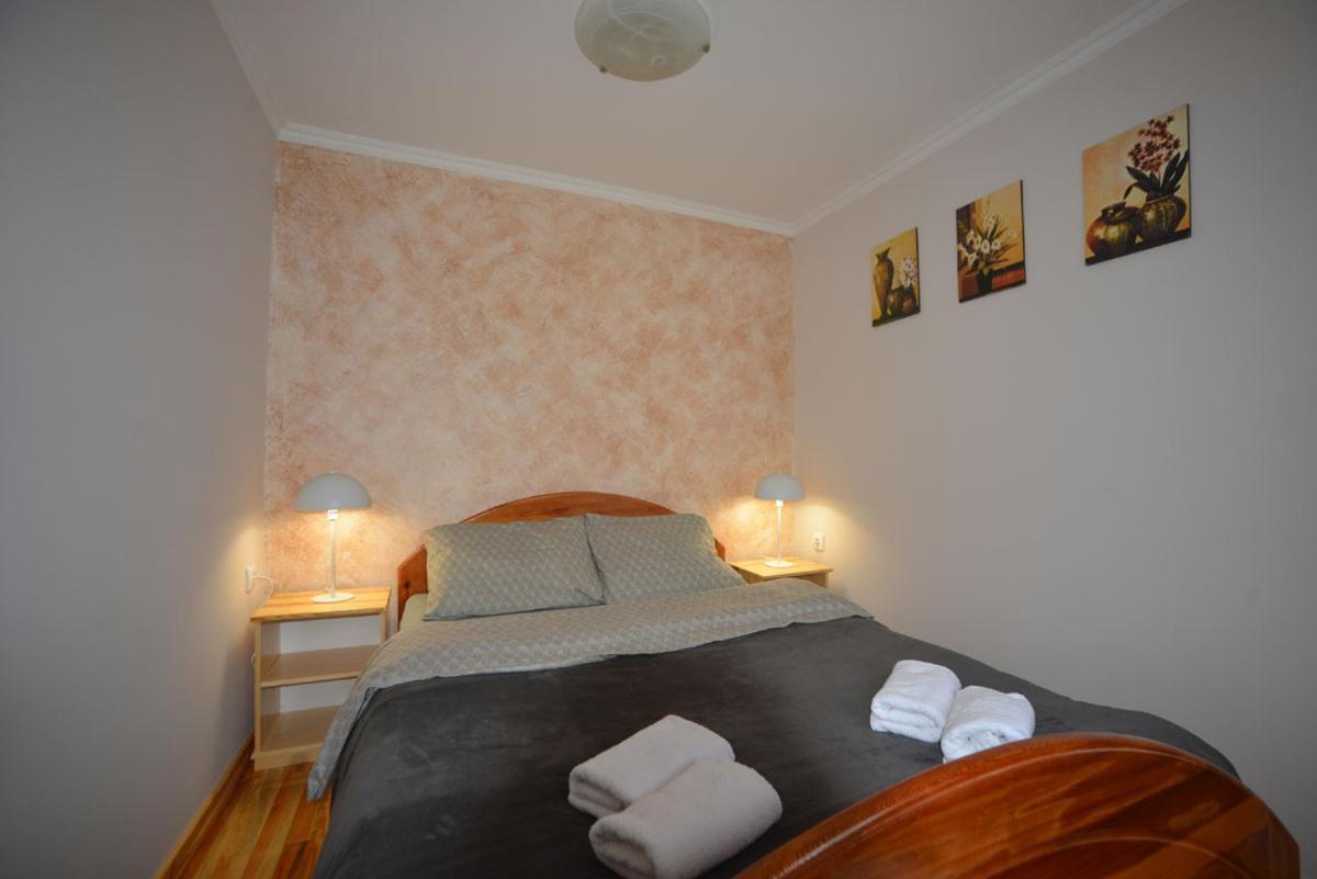 Apartment Vihor ซลาตีบอร์ ภายนอก รูปภาพ